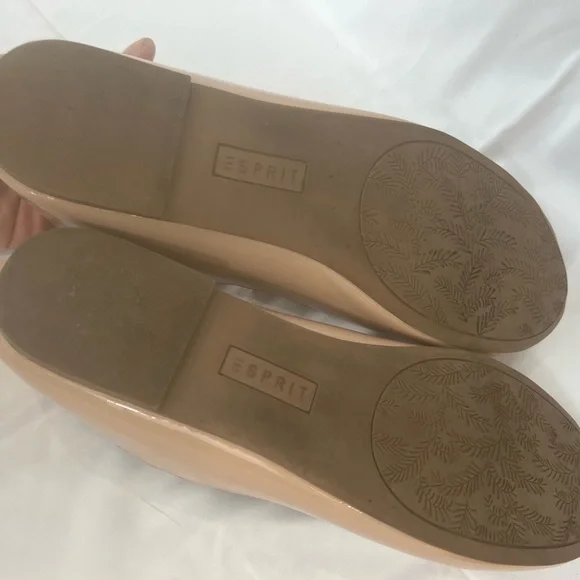 Nude patent esprit ballet flats size 11 - Picture 4 of 4
